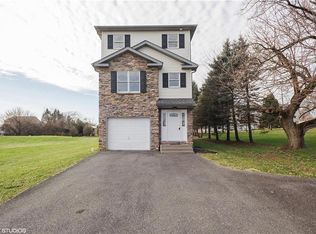 841 Savage Rd, Northampton, PA 18067