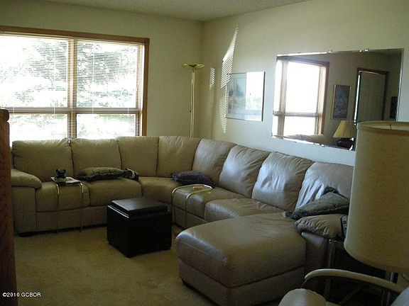 3rd image of 1 E Diamond Ave