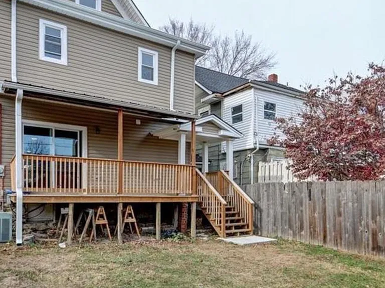 2629 Campbell St — Photo 19