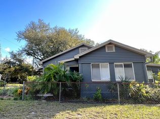 7520 N Dartmouth Ave, Tampa, FL 33604