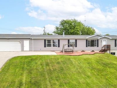 1757 Cedarview Dr, Saint Cloud, WI, 53079