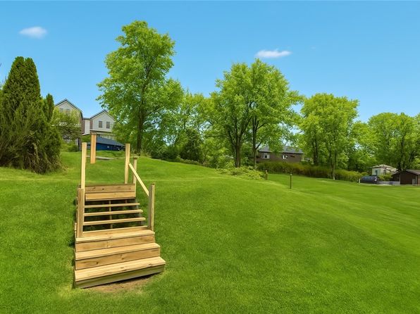 1155 6th Ave, Freedom, PA 15042