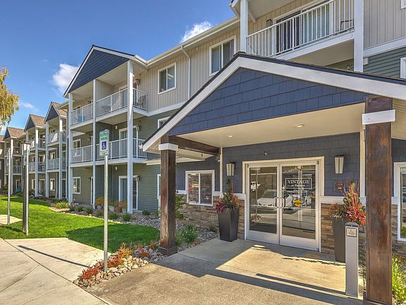 2nd image of 9001 NE 54th St APT 325