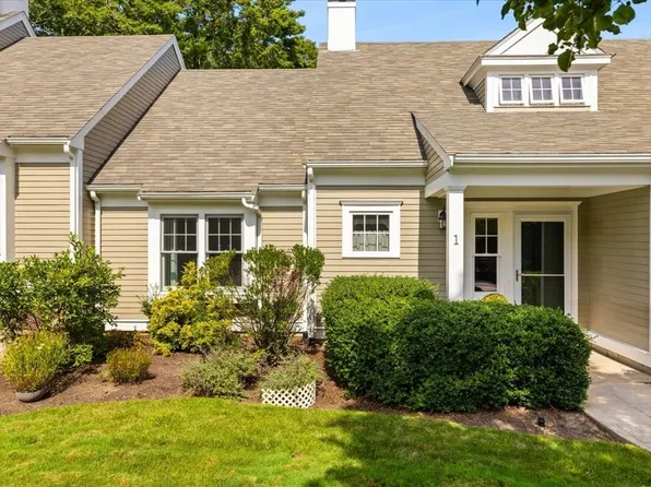 1 Crows Nest Ln #1, Marshfield, MA 02050