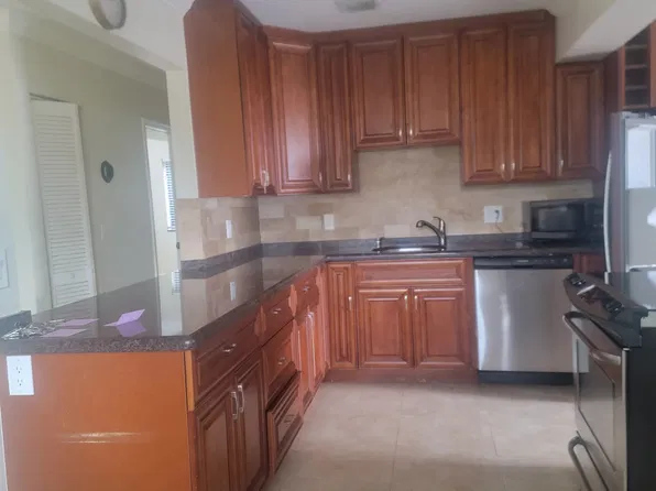 1914 NE 53rd Ct, Pompano Beach, FL 33064