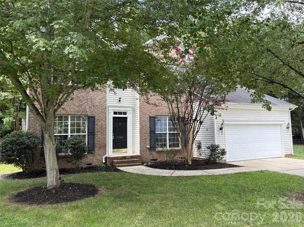 9309 Shrewsbury Dr #41, Waxhaw, NC 28173