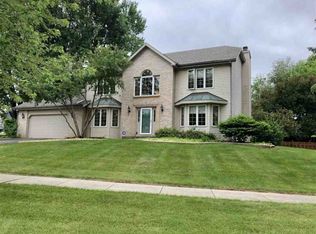 3821 Foxborough Ln, Rockford, IL 61114