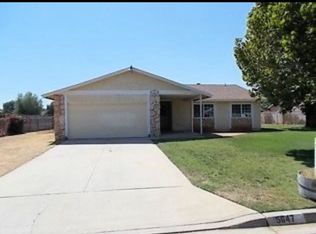 5647 Tomal Ln, Riverside, CA 92509