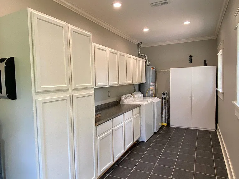 116 N Spruce St — Photo 14