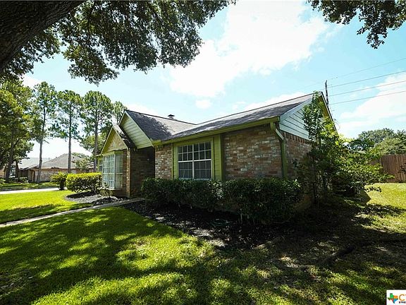 4th image of 4803 Blueberry Hill Dr