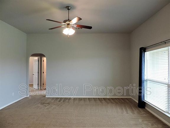 3rd image of 7818 Woodbury Dr