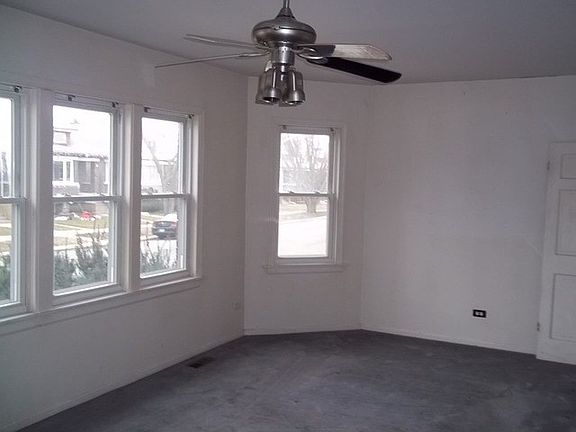 2nd image of 2946 N 76th Ct