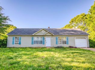 109 Arnold St, Locust Grove, GA 30248