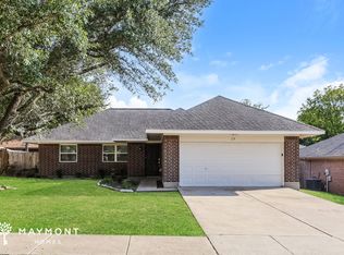 29 Vermont Ave, Midlothian, TX 76065