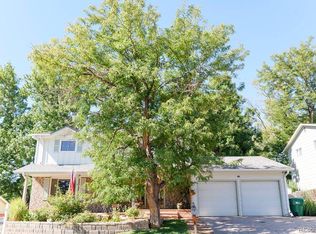 2369 S Holland Ct, Lakewood, CO 80227