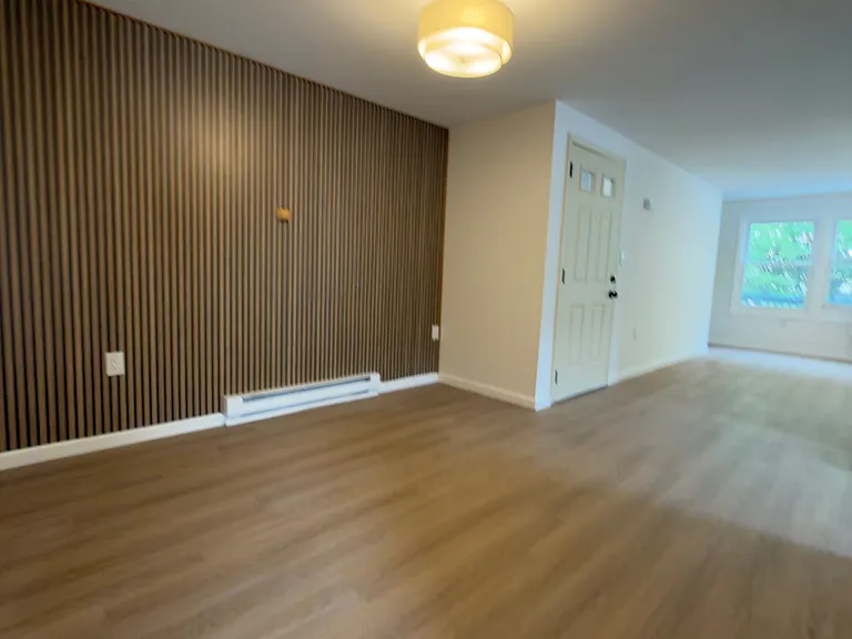 334-336 Halladay St #2 — Photo 5