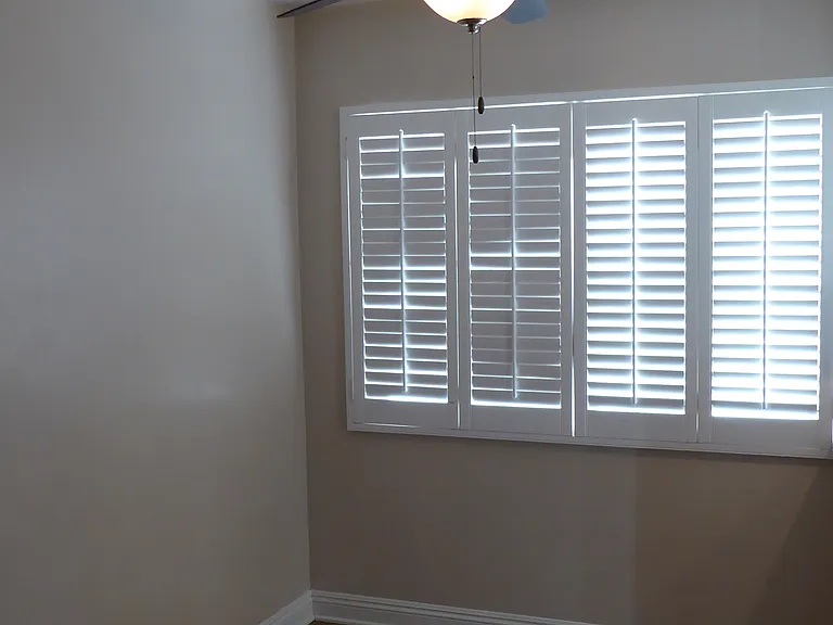 8428 Amigo Ave #5 — Photo 3