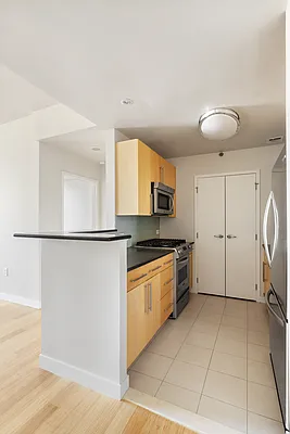 Rented by Compass | media 23