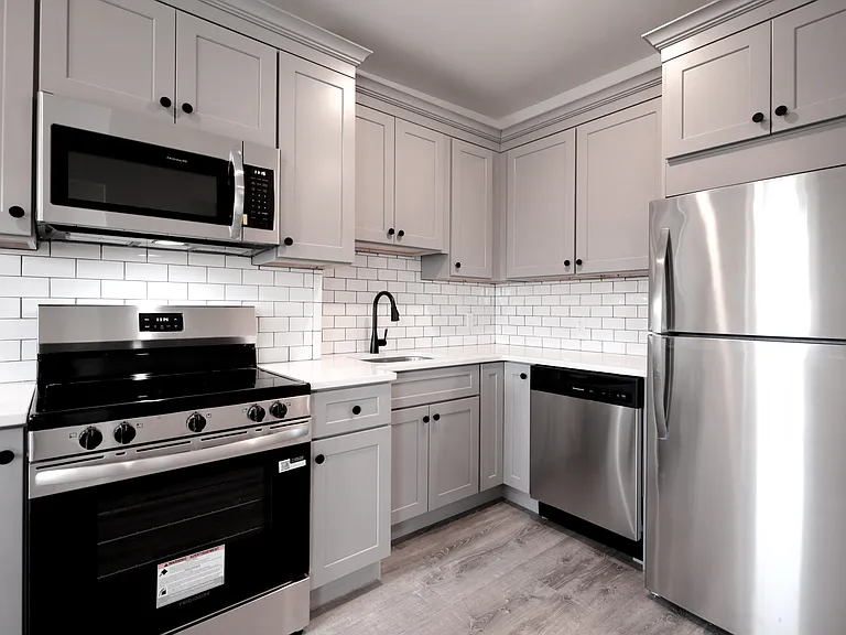 79 Chambers St #3 — Photo 9
