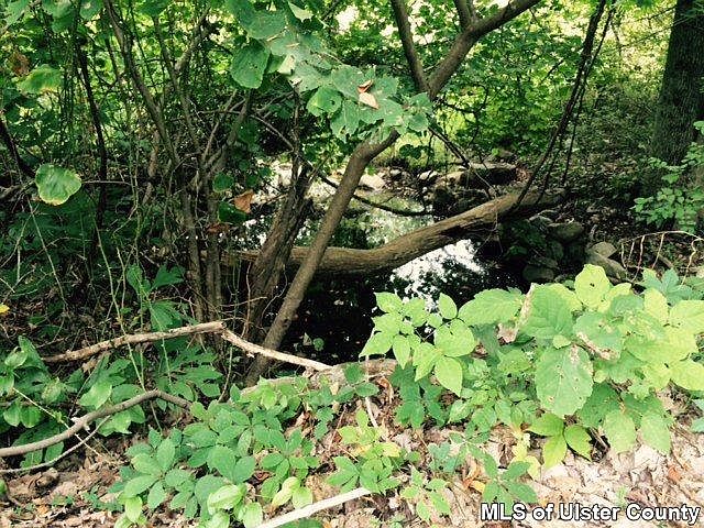 2nd image of 175 Rockhaven Rd