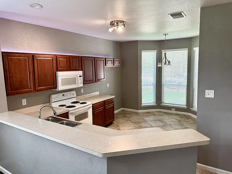 9945 Osprey Dr — Photo 36