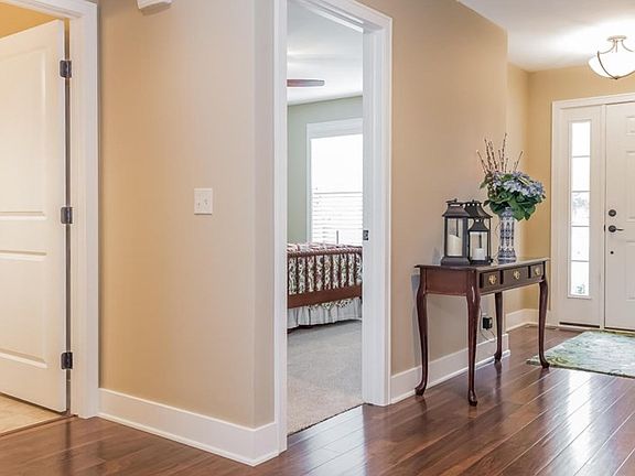 5th image of 1250 Saint Andrews Dr