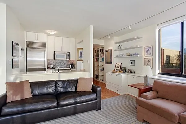 Rented by Corcoran | media 2