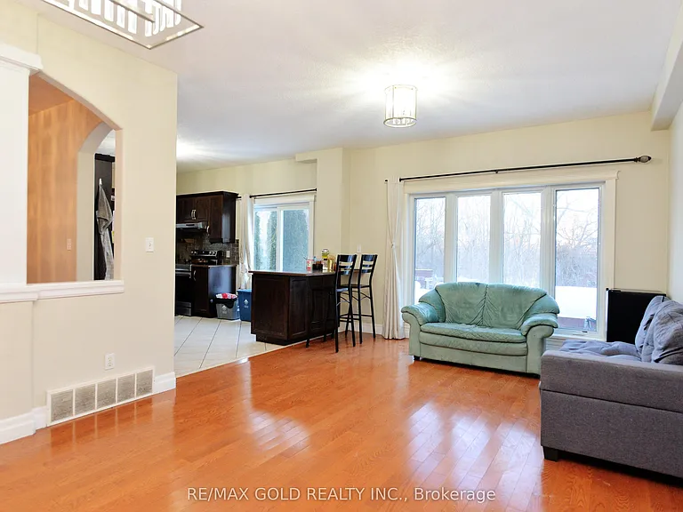 230 Doon Mills Dr — Photo 8