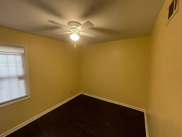 646 Leacrest Ave — Photo 7