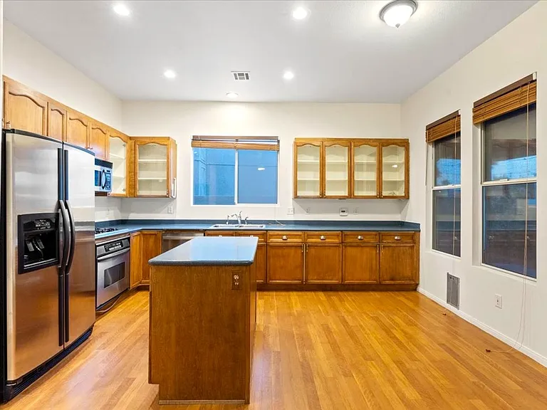 1708 Cordoba Canyon St — Photo 10