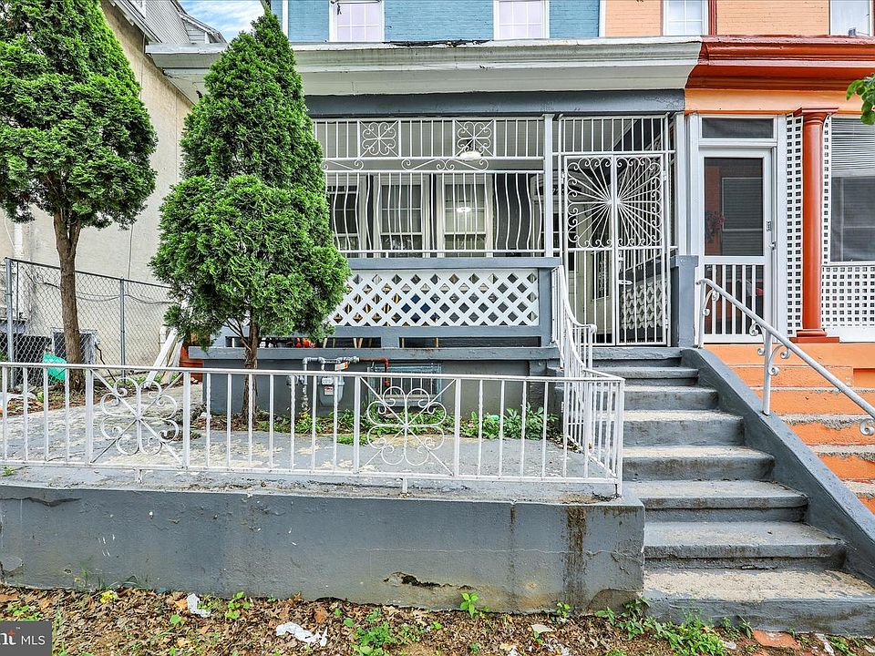 1st image of 723 N 2nd St
