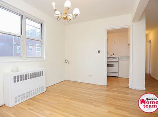 21669 68th Ave #1, Oakland Gardens, NY 11364