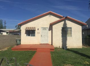 822 Q St, Bakersfield, CA 93304