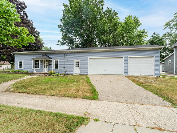 2nd image of 128 Floral Ave
