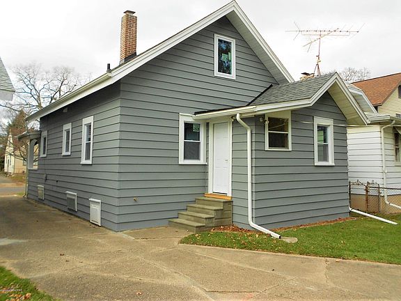 4th image of 528 N Clemens Ave