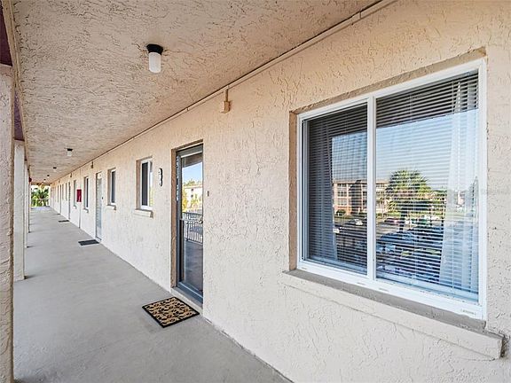 3rd image of 3915 LAKE BAYSHORE DRIVE #306