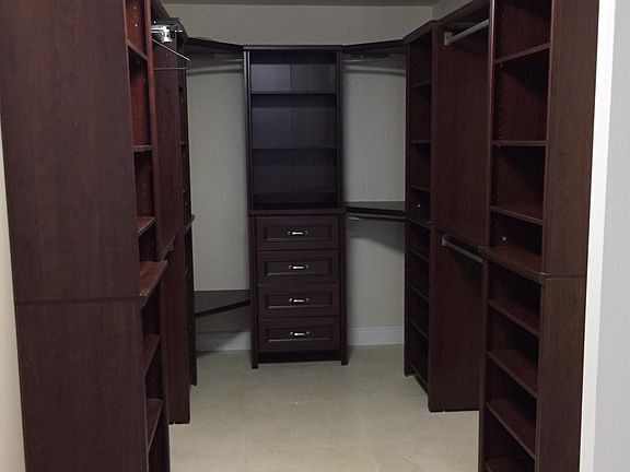 3rd image of 633 Solar Isle Dr #1