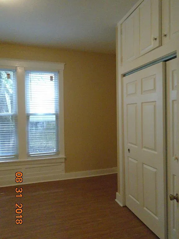 114 N Ewing Ave #1 — Photo 2