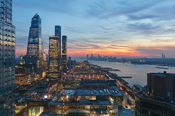 Sold by Compass | media 22