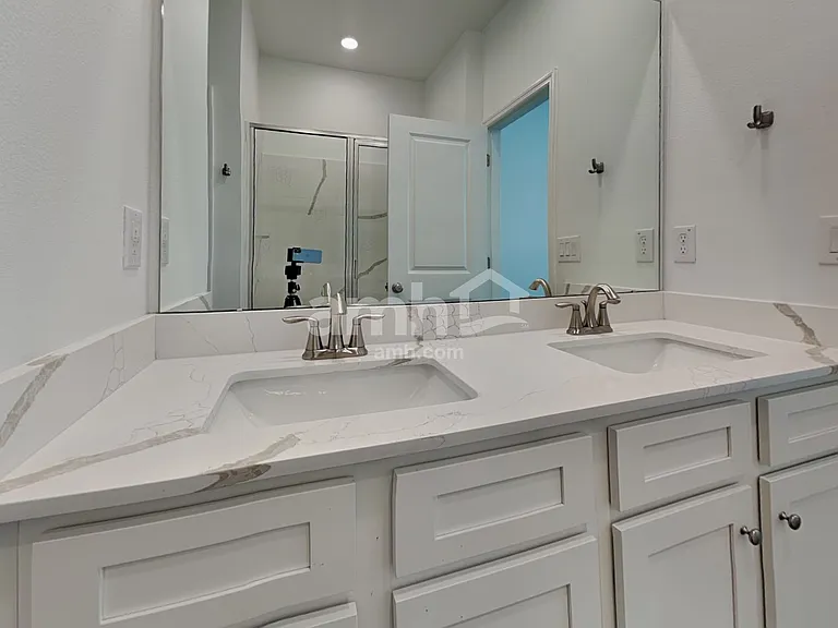 27853 Madison Green Way — Photo 14