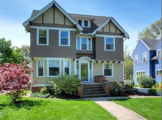 3046 Lincoln Blvd, Cleveland Heights, OH