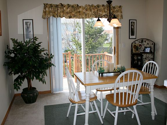5th image of 2019 Orchard Ln