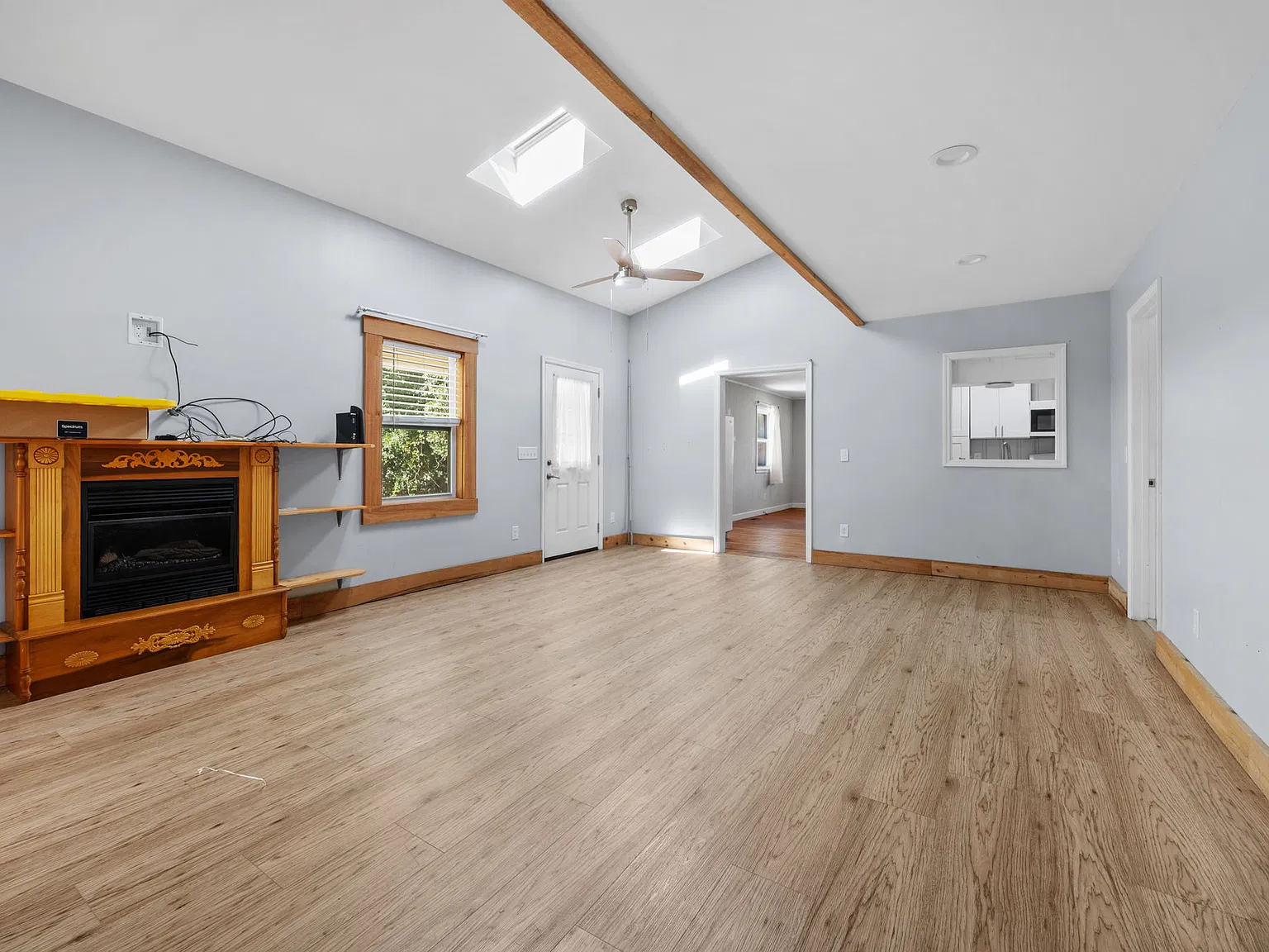 107 Loop Rd — Photo 3