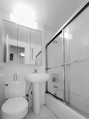 Rented by Metropolitan Property Group | media 5