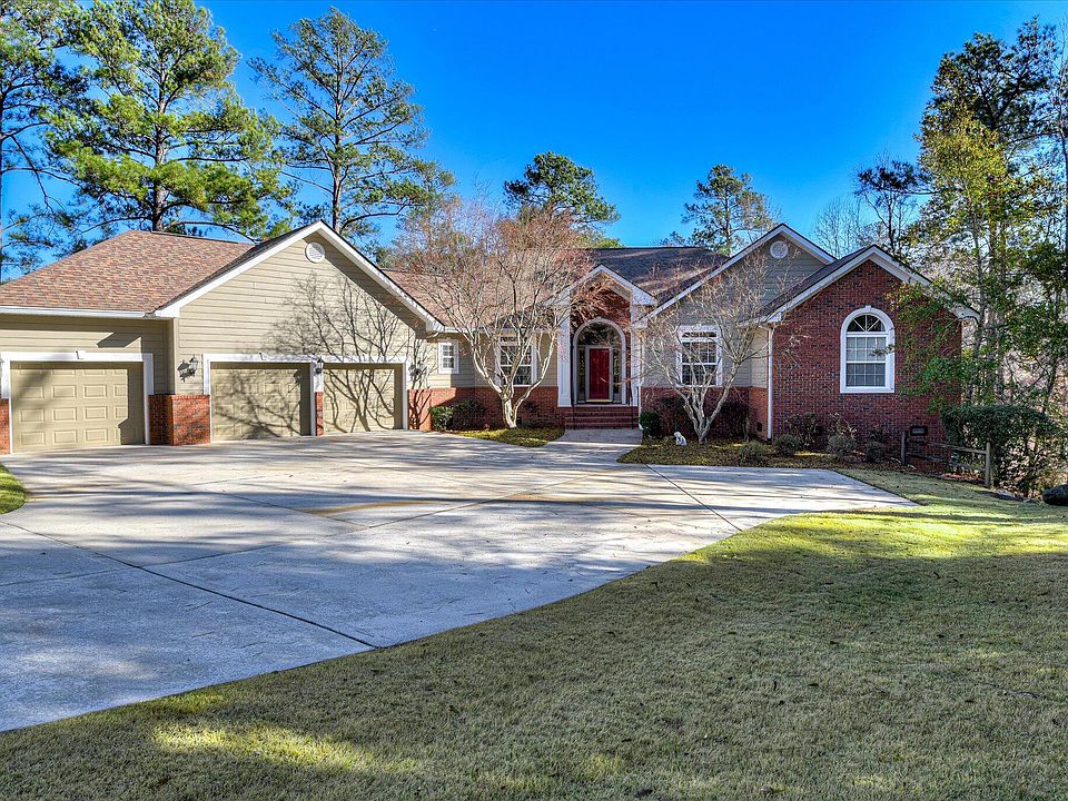 1st image of 224 Amelia Drive