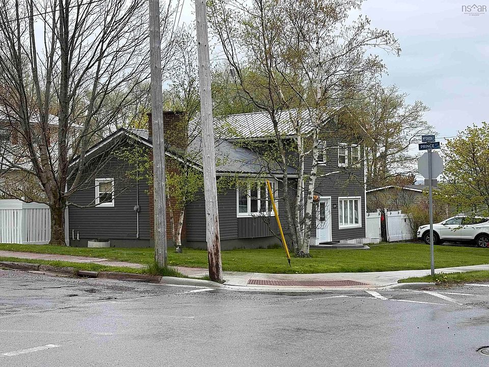 1st image of 118 Macsween St