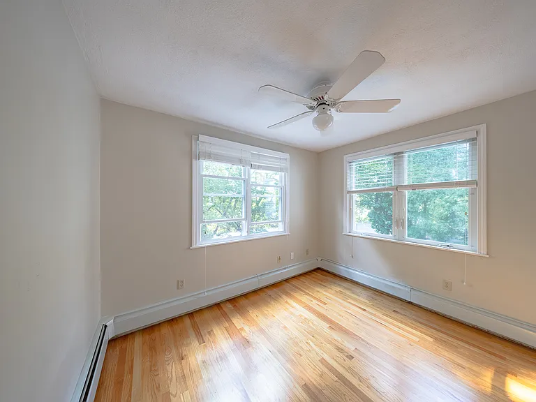 6 Peach Tree Ln — Photo 6