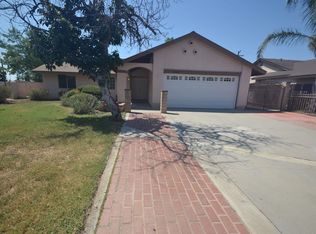 19481 W Easton St, Rialto, CA 92376