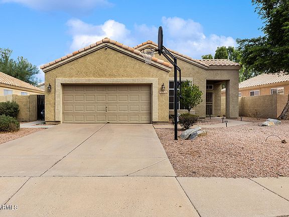 3rd image of 7246 E LOMITA Avenue