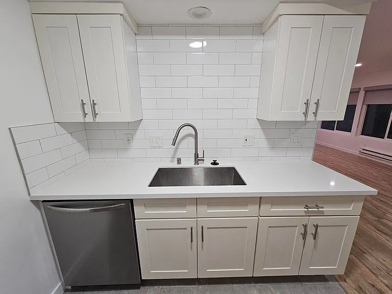 2703 Ruhland Ave #1-16 — Photo 2